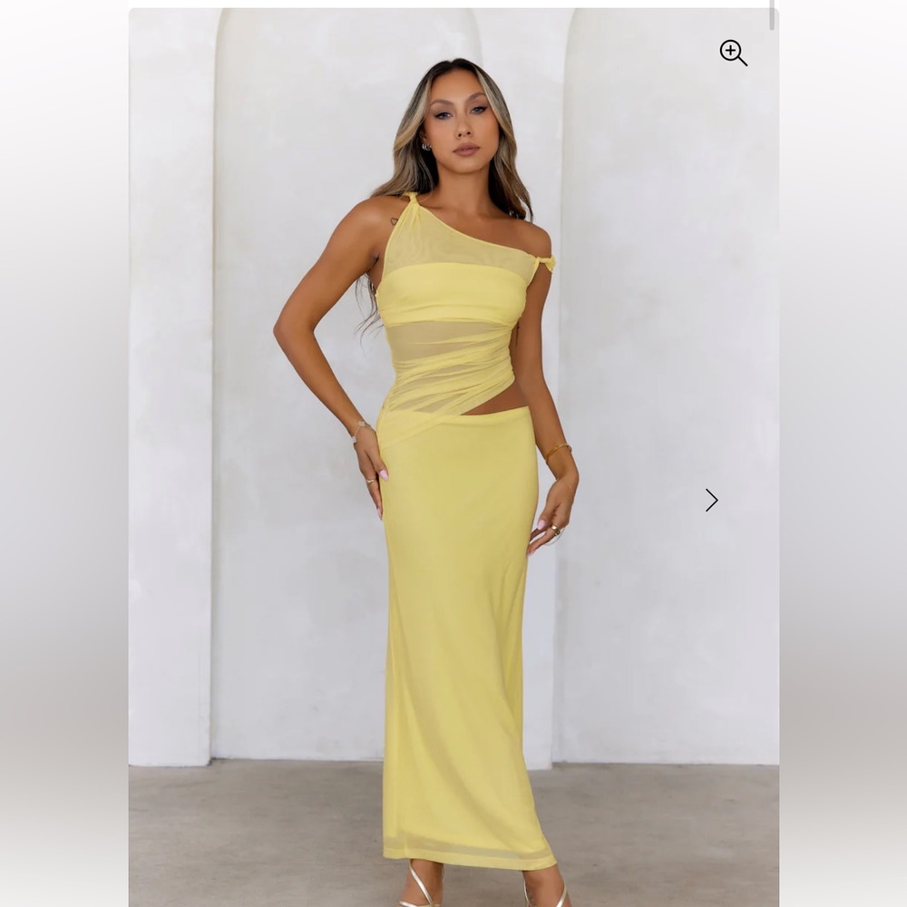 LOVE WISH MESH OFF SHOULDER MAXI DRESS YELLOW